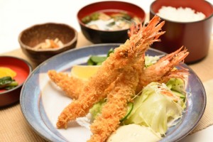 エビフライ 1100円 (fried prawns)